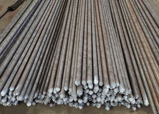 Sản xuất ống không may đặc biệt trong nhà máy