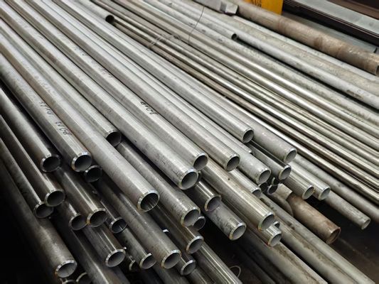 ASTM A192 Đen - Sơn cao - Lò nồi hơi áp suất liền mạch cho sử dụng công nghiệp