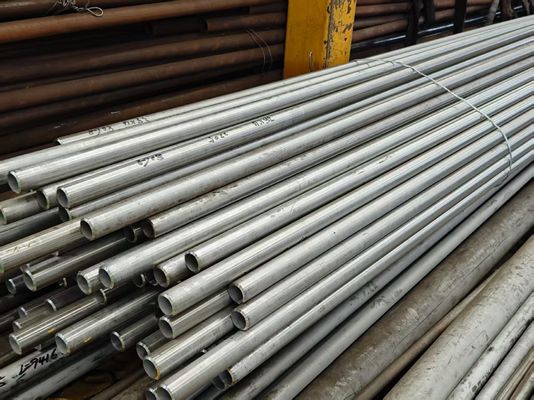 ASTM A192 Đen - Sơn cao - Lò nồi hơi áp suất liền mạch cho sử dụng công nghiệp