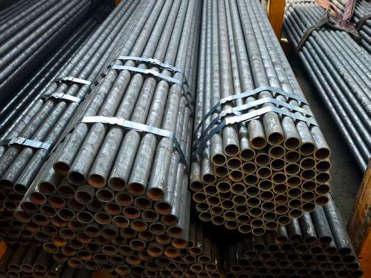 Các ống nồi hơi liền mạch thép cacbon ASTM A106 DIN17175