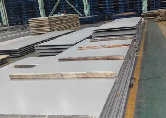 Thép cán nguội cán nóng tấm thép hợp kim Bề mặt đen được gia công cho tàu