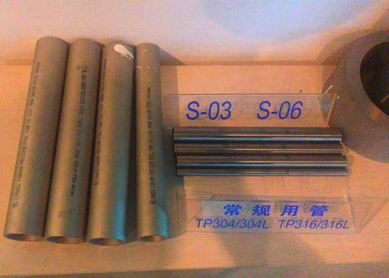 ASTM A213 A312 Ống không gỉ liền mạch