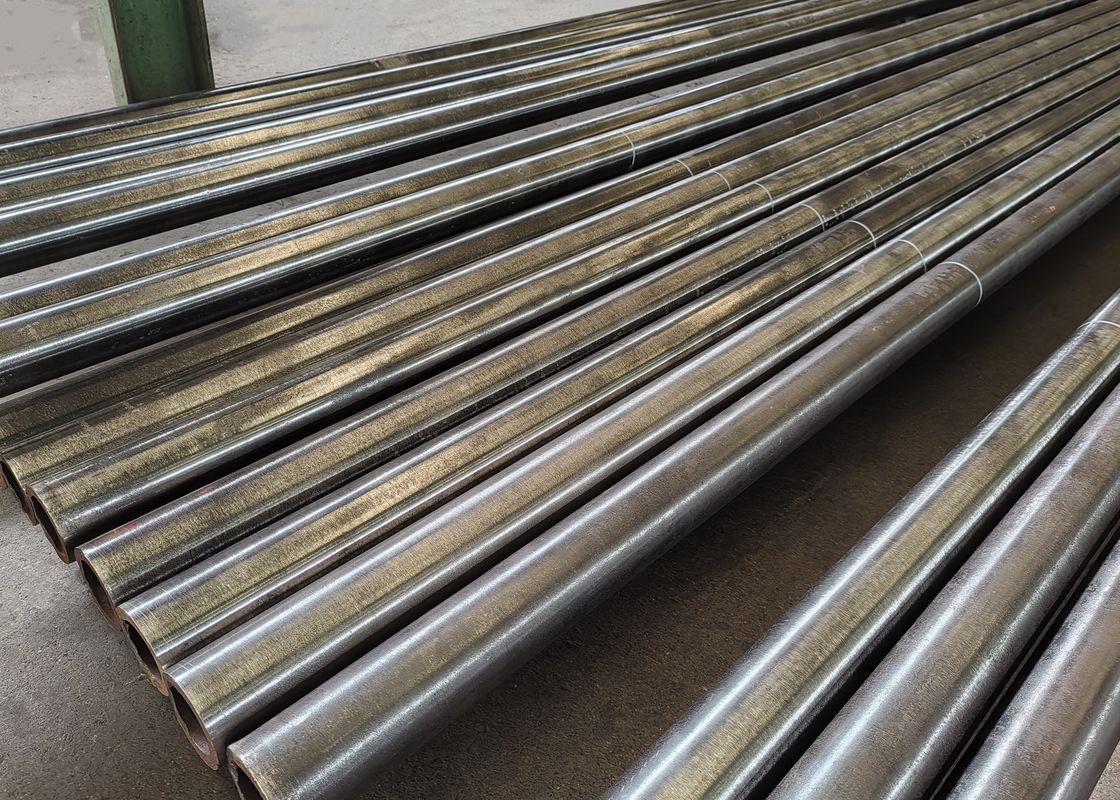 Các ống không may của nồi hơi bằng thép hợp kim có khả năng chống oxy hóa và ăn mòn cao